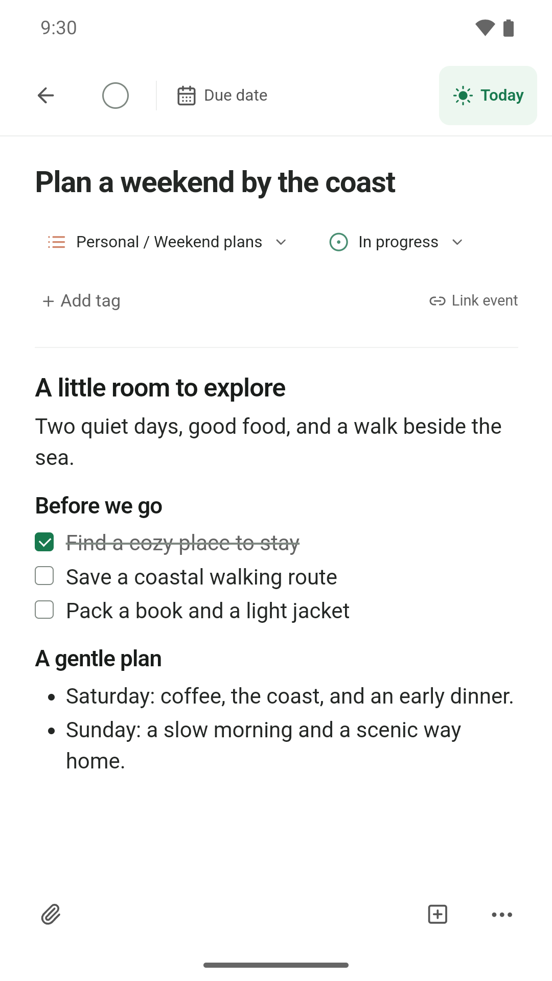 A weekend-planning task with rich notes and a packing checklist